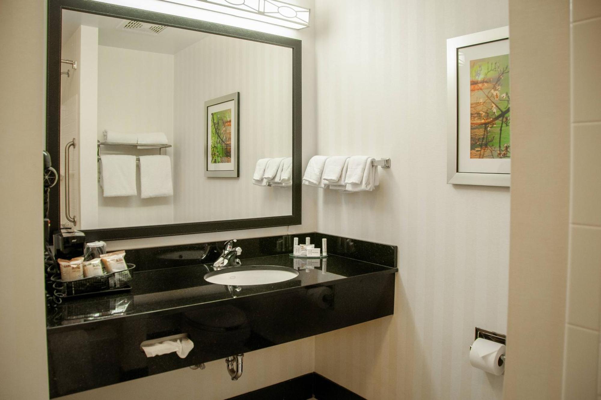 Fairfield Inn And Suites By Marriott Colorado Springs North Air Force Academy Gleneagle Eksteriør bilde